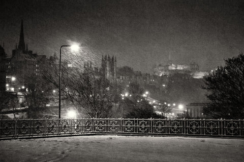 Edinburgh - Waverley Mall winter